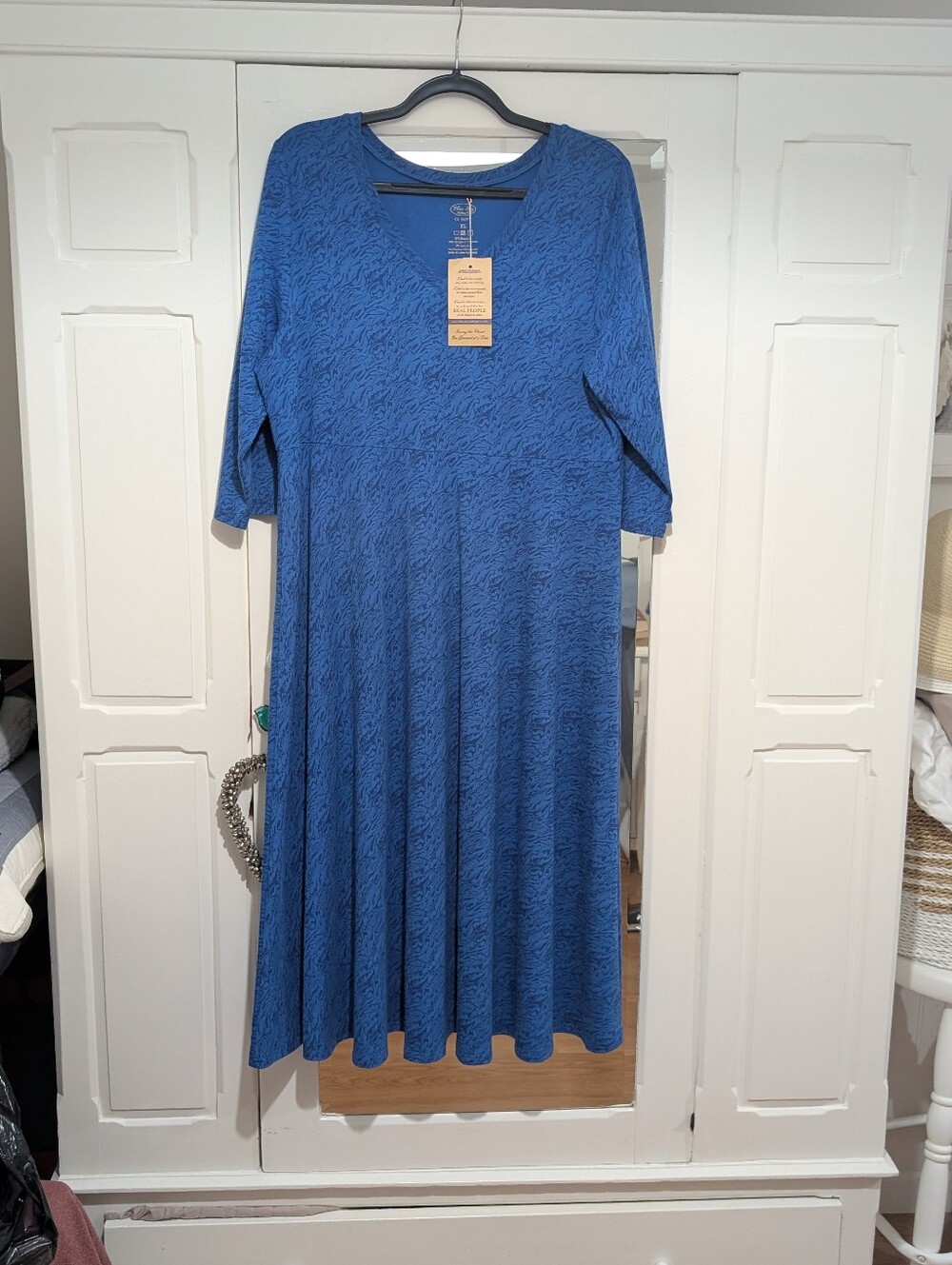 Blue Sky Deep Blue V-Neck 3/4 Sleeve Textured Dress
